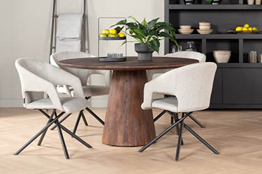 Eettafel rond hout bruin