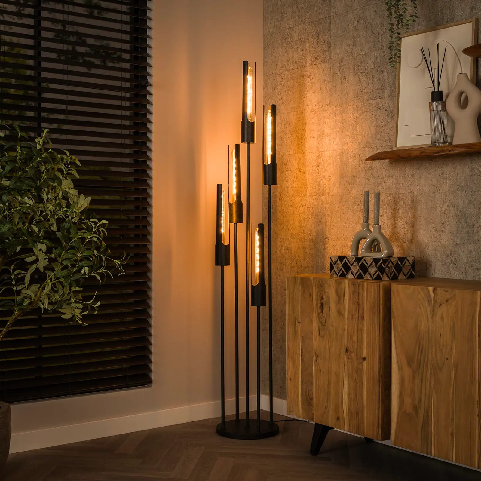 Vloerlamp Tube - getrapt 5-lichts - Artic zwart