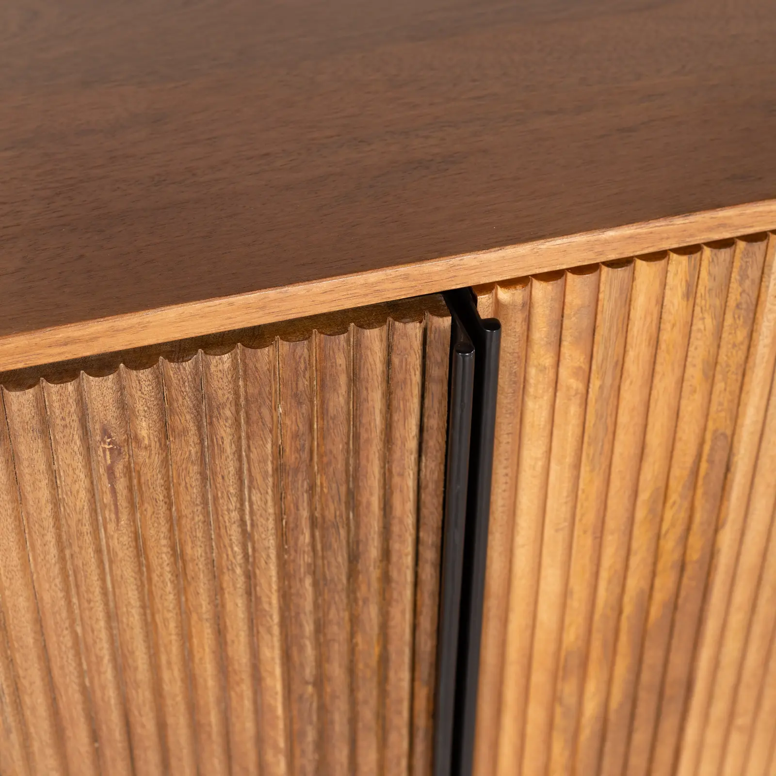 Dressoir Amare - 200 cm - Mangohout Lichtbruin - 4 deuren