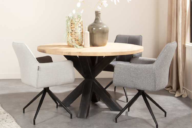 Eettafel hout rond scandinavisch