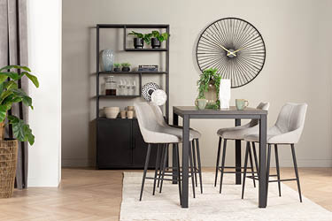 Bartafel zwart met barstoelen