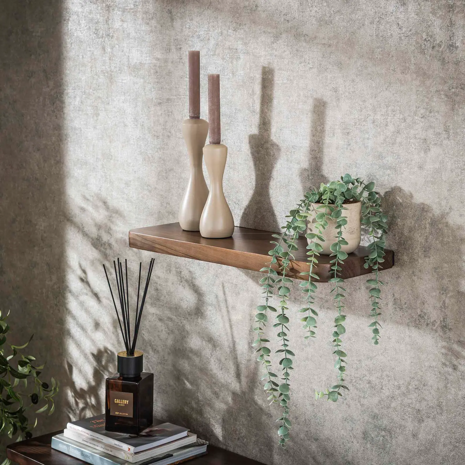 Wandplank Carve - 60 cm - Acaciahout Bruin