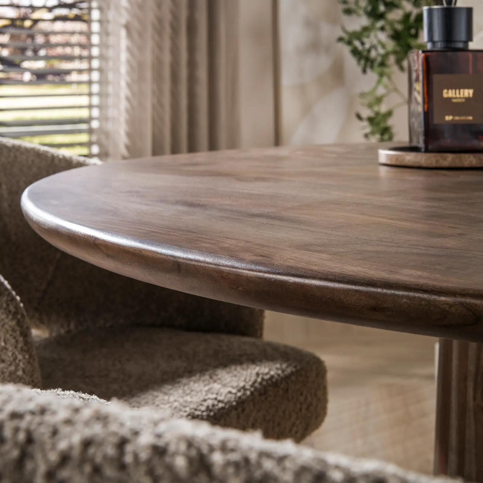 Eettafel Central - rond - Ø130cm - Acacia bruin